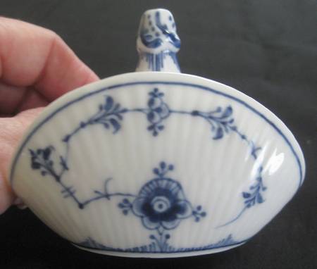 Blue Fluted Plain (No Trim) Twin Salt Dip W/Center Handle