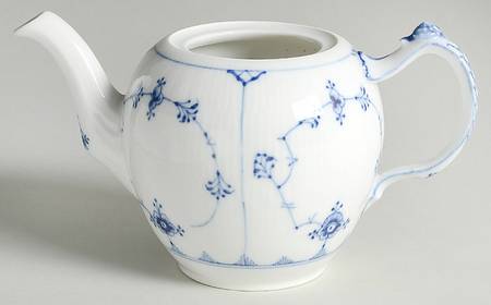 Blue Fluted Plain (No Trim) Teapot No Lid