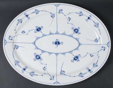 Blue Fluted Plain (No Trim) 17" Oval Serving Platter