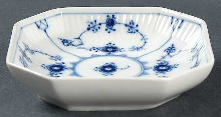 Blue Fluted Plain (No Trim) 4" Ashtray