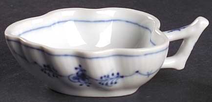 Blue Fluted Plain (No Trim) 4" Round Scalloped Dish