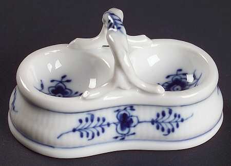 Blue Fluted Plain (No Trim) Double Salt Dip