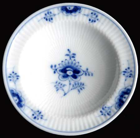 Blue Fluted Plain (No Trim) Butter Pat