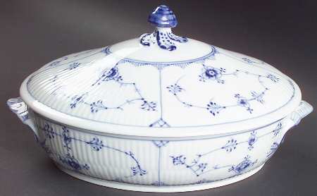 Blue Fluted Plain (No Trim) Oval Covered Vegetable