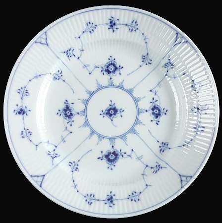 Blue Fluted Plain (No Trim) Luncheon Plate