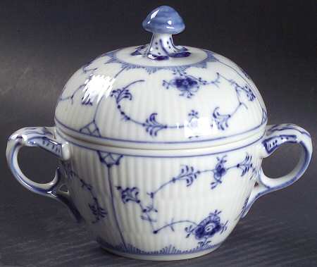 Blue Fluted Plain (No Trim) Sugar Bowl & Lid