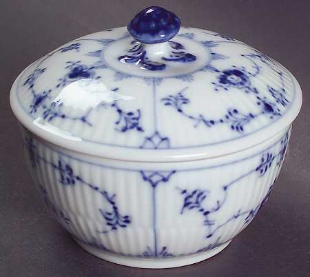 Blue Fluted Plain (No Trim) Sugar Bowl & Lid
