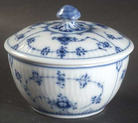 Blue Fluted Plain (No Trim) Sugar Bowl & Lid