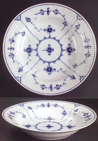 Blue Fluted Plain (No Trim) Large Rim Soup Bowl