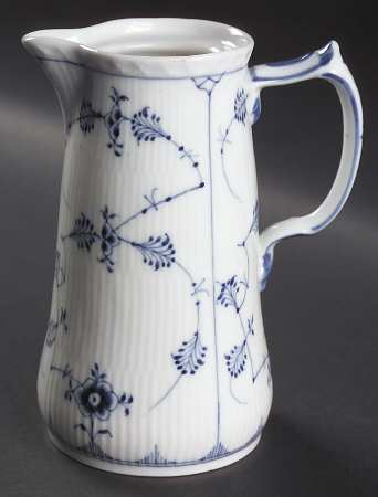 Blue Fluted Plain (No Trim) 28 Oz Pitcher No Lid