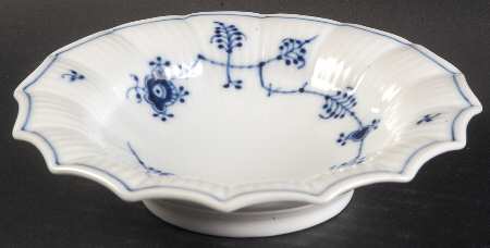 Blue Fluted Plain (No Trim) Pickle Dish