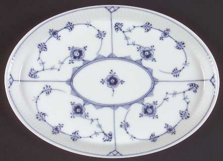 Blue Fluted Plain (No Trim) Pickle Dish