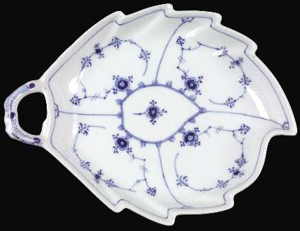 Blue Fluted Plain (No Trim) Pickle Dish