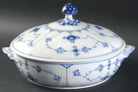 Blue Fluted Plain (No Trim) Round Covered Vegetable