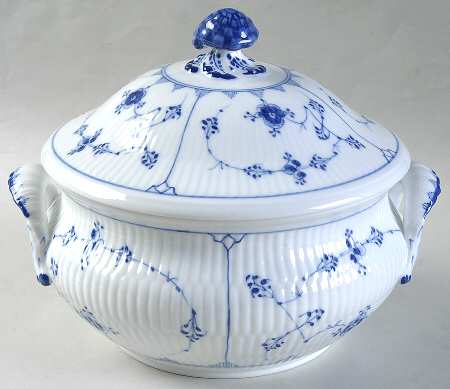 Blue Fluted Plain (No Trim) Round Covered Vegetable