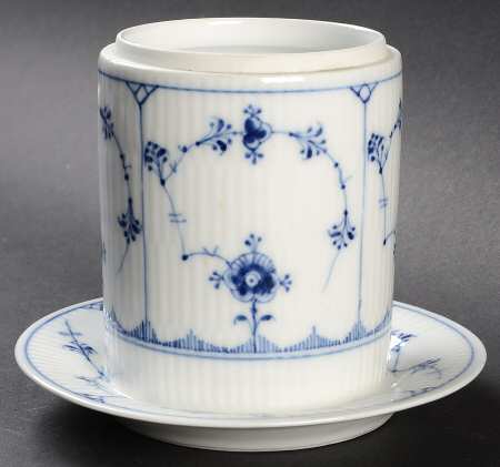 Blue Fluted Plain (No Trim) Preserve Holder w/Attached Underplate No Lid