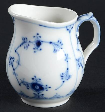 Blue Fluted Plain (No Trim) Individual Creamer