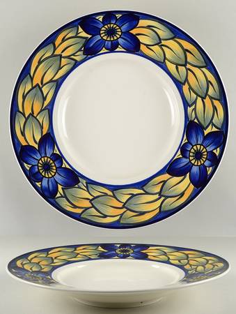 Blue Pheasant Centerpiece