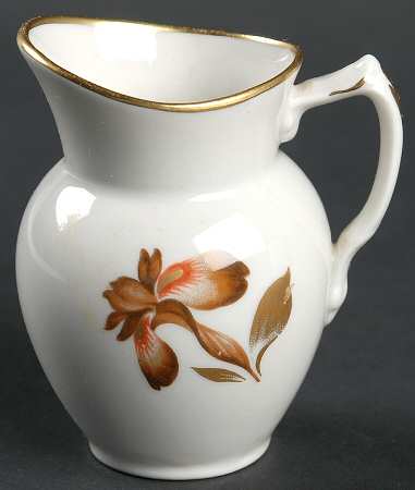 Brown Iris Mini Creamer