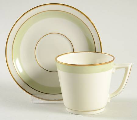 Broager Flat Cup & Saucer Set