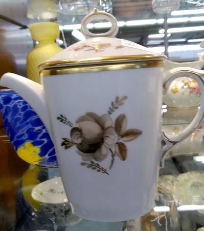 Brown Rose Teapot & Lid