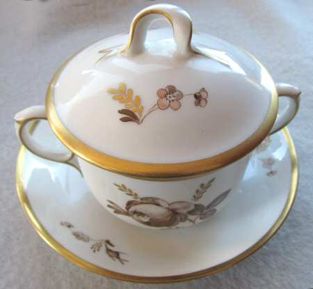 Brown Rose Cream Soup Bowl & Saucer Set with Lid