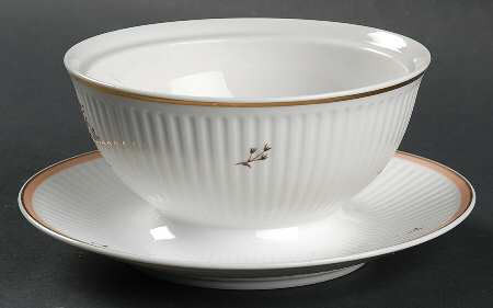 Clarissa Gravy Boat w/Attached Underplate No Lid