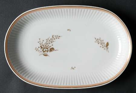 Clarissa Pickle Dish