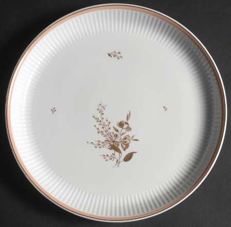 Clarissa Cake Plate