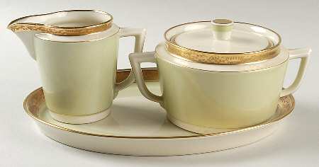 Dagmar Creamer & Sugar with Lid & Tray Set