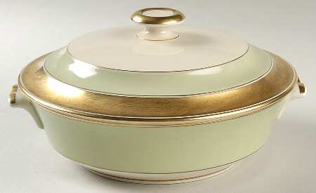 Dagmar Round Covered Vegetable