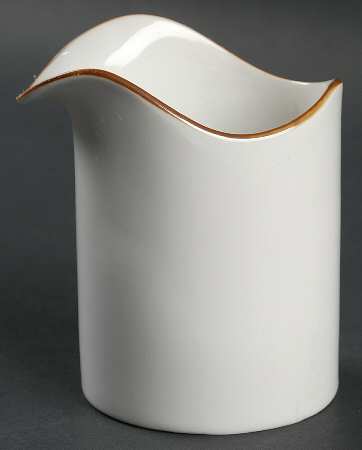 Domino Creamer