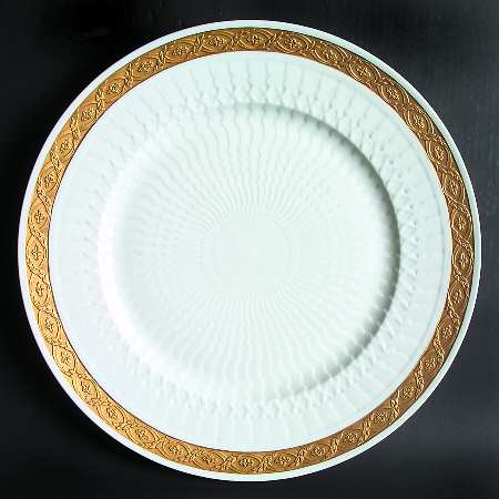 Fan Service Gold 14" Chop Plate (Round Platter)