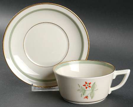 Fensmark Flat Cup & Saucer Set