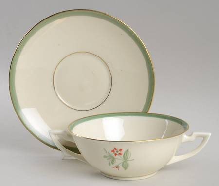 Fensmark Footed Cream Soup Bowl & Saucer Set