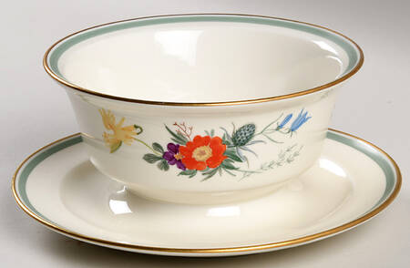Fiesta Gravy Boat with Attached Underplate