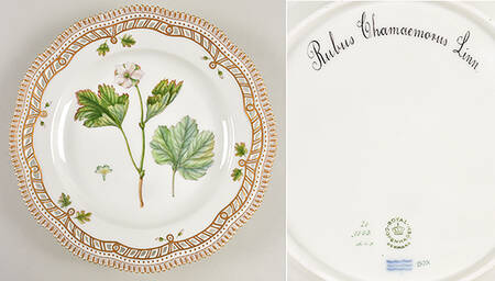 Flora Danica (1961 To Current) 10" Pierced Dinner Plate/Fruit Std-Rubus Chamaemor