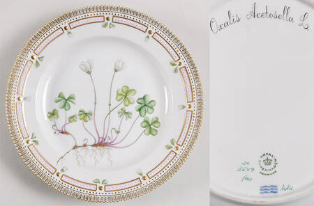 Flora Danica (1961 To Current) Dinner Plate-Oxalis Acetosella L.