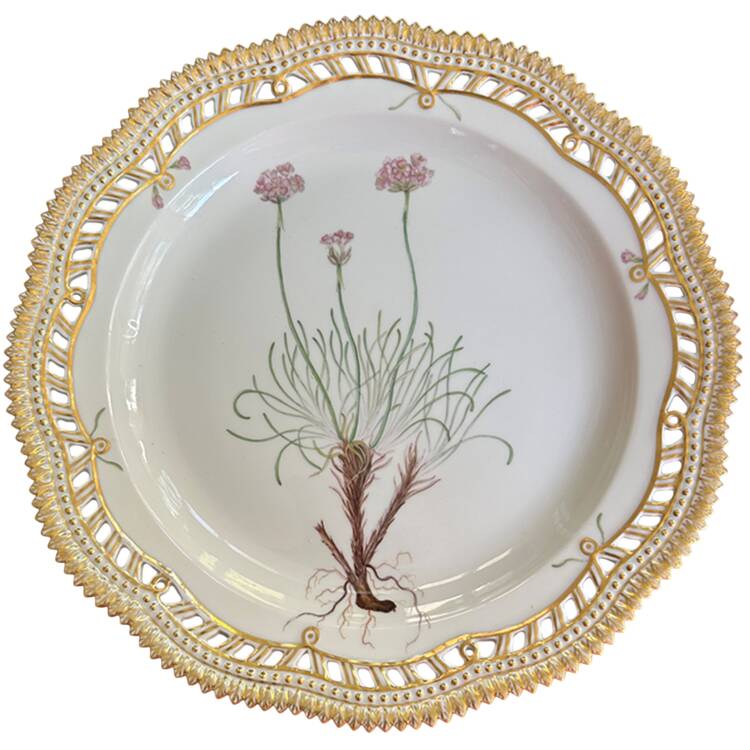 Flora Danica (1961 To Current) 10" Round Pierced Platter-Armeria maritima Willd