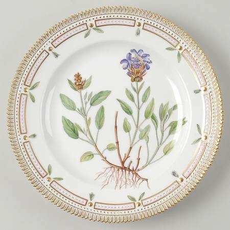 Flora Danica (1961 To Current) Dinner Plate