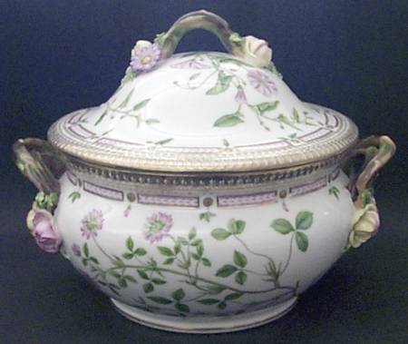Flora Danica (1961 To Current) Tureen & Lid