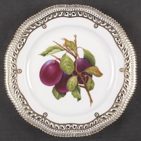 Flora Danica (1961 To Current) Fruit Service Luncheon Plate by Royal Copenhagen