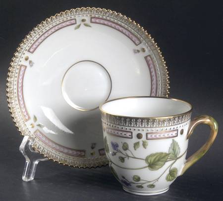 Flora Danica (1961 To Current) Flat Cup & Saucer Set-Veronica montana L