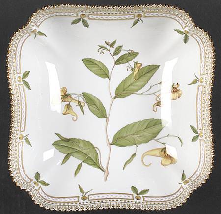 Flora Danica (1961 To Current) 8" Square Salad Serving Bowl