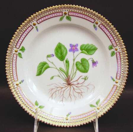 Flora Danica (1961 To Current) Salad Plate-Viola odorata L