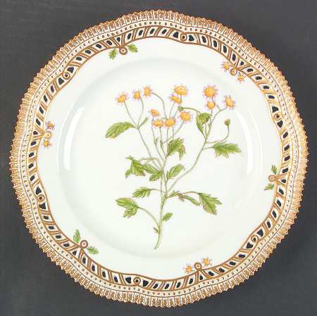 Flora Danica (1961 To Current) 10" Pierced Dinner Plate/Fruit Std-Matricaria Part
