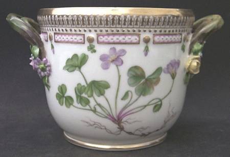 Flora Danica (1961 To Current) Small Round Cachepot