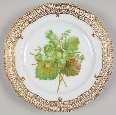 Flora Danica (1961 To Current) Fruit Service Plate