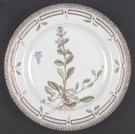Flora Danica (1961 To Current) Dinner Plate