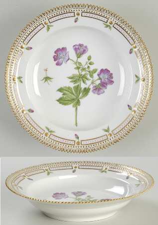 Flora Danica (1961 To Current) Rim Soup Bowl-Geranium silvaticum L